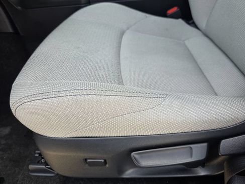 Certified 2025 Toyota 4Runner SR5 AWD/4WD image 21