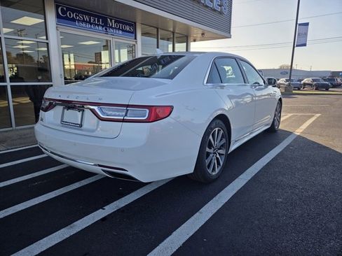 Used 2020 Lincoln Continental image 5