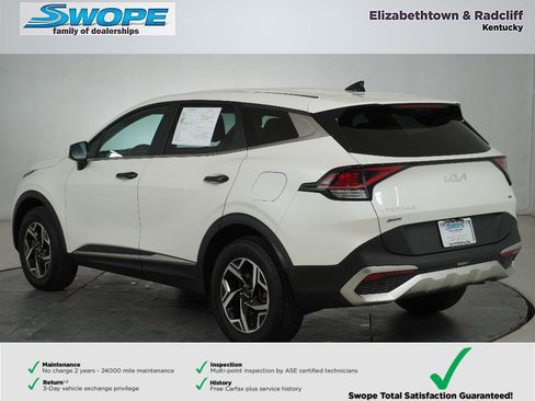Used 2023 Kia Sportage LX image 5