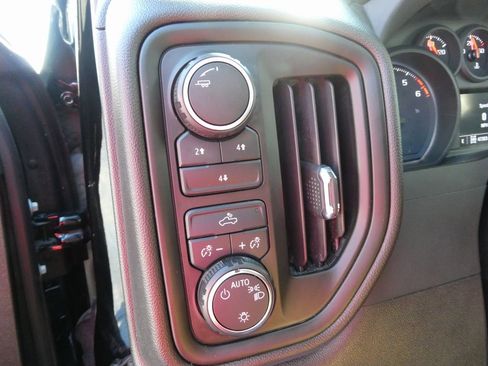 Certified 2024 Chevrolet Silverado 2500 Custom w/ Custom Convenience Package image 23