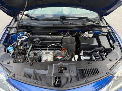Used 2017 Acura ILX FWD image 12