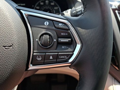 Used 2025 Acura RDX SH-AWD w/ Technology Package image 24