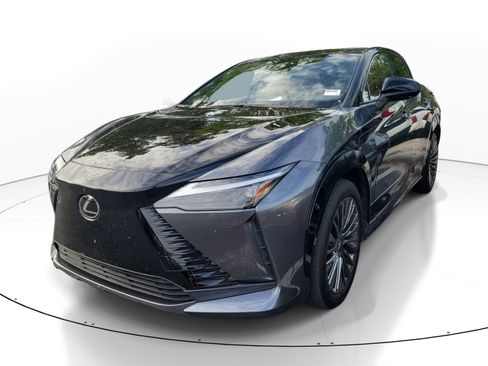 Used 2023 Lexus RZ 450e Premium AWD/4WD image 3