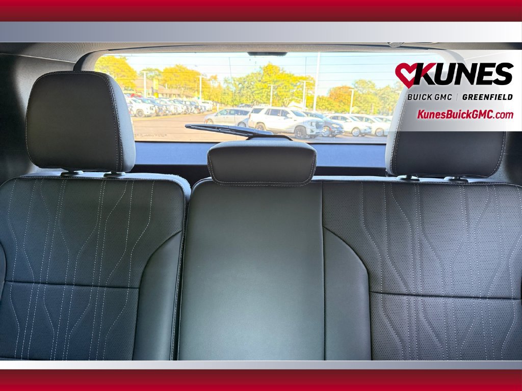 New 2026 Buick Enclave Avenir w/ Super Cruise Package AWD/4WD image 36