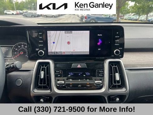 Certified 2023 Kia Sorento S w/ Panoramic Sunroof Package AWD/4WD image 13