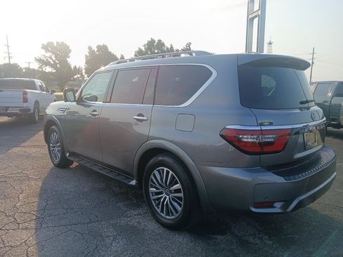 Used 2022 Nissan Armada SL RWD image 4