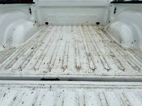 Used 2024 RAM 2500 Laramie w/ Safety Group AWD/4WD image 9