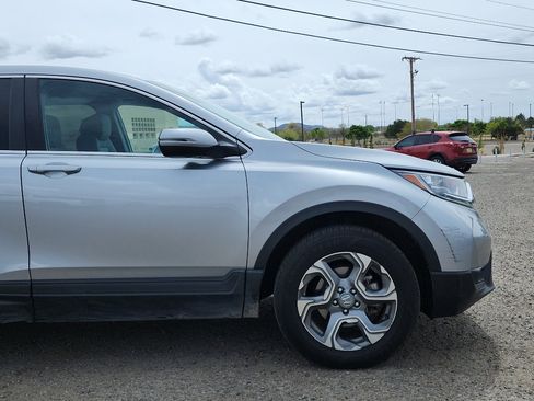 Used 2017 Honda CR-V EX image 4