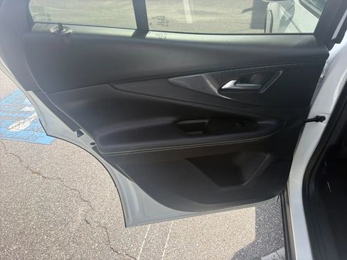 Used 2025 Chevrolet Blazer EV LT AWD/4WD image 18