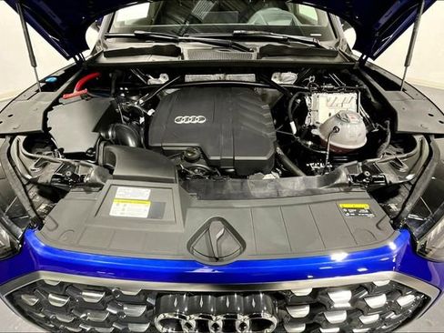 Used 2023 Audi Q5 2.0T Prestige image 9
