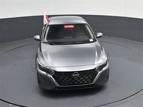 Used 2025 Nissan Sentra S image 43