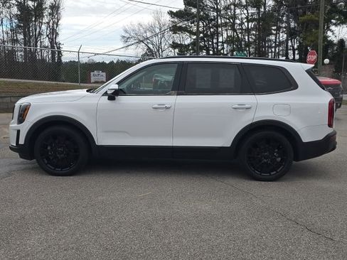 Used 2021 Kia Telluride EX w/ EX Premium Package image 3