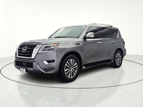 Used 2023 Nissan Armada SL image 4