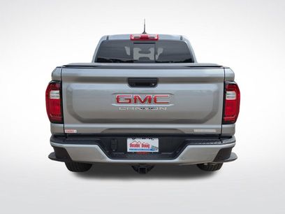 Used 2025 GMC Canyon Elevation w/ Convenience Package