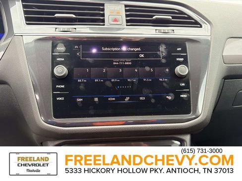 Used 2022 Volkswagen Tiguan SE image 35