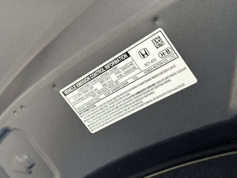 Used 2025 Honda HR-V LX image 20