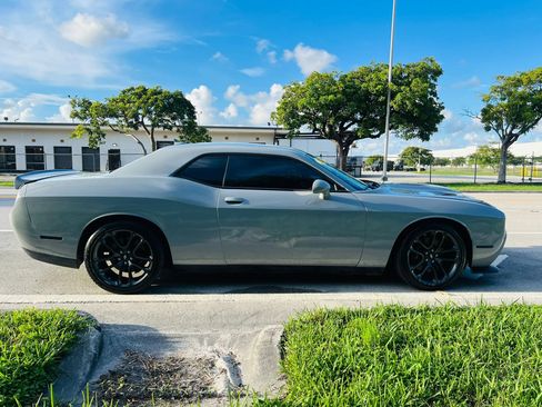 Used 2021 Dodge Challenger R/T Scat Pack RWD image 6