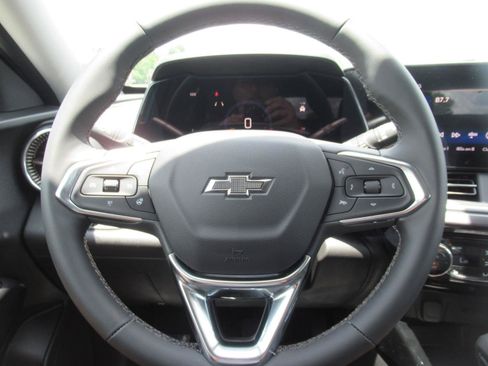 New 2026 Chevrolet Trax ACTIV w/ Driver Confidence Package FWD image 21