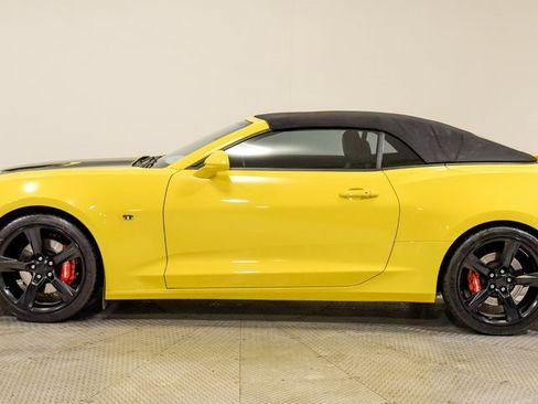 Used 2017 Chevrolet Camaro SS image 8