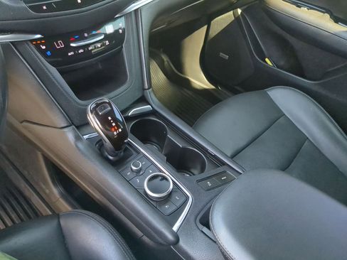 Used 2020 Cadillac XT5 Sportv image 20