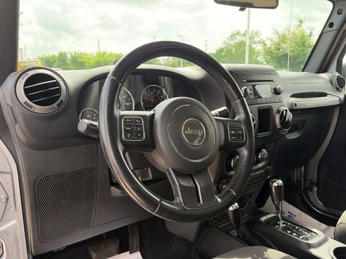 Used 2017 Jeep Wrangler Sport AWD/4WD image 31