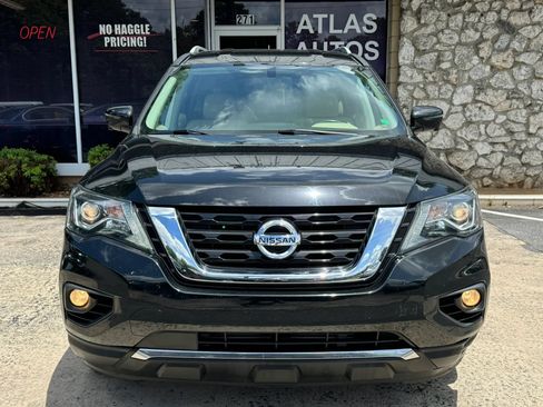 Used 2018 Nissan Pathfinder SL FWD image 2