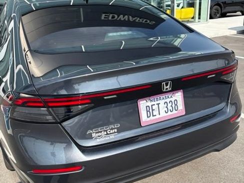 Used 2025 Honda Accord SE image 15