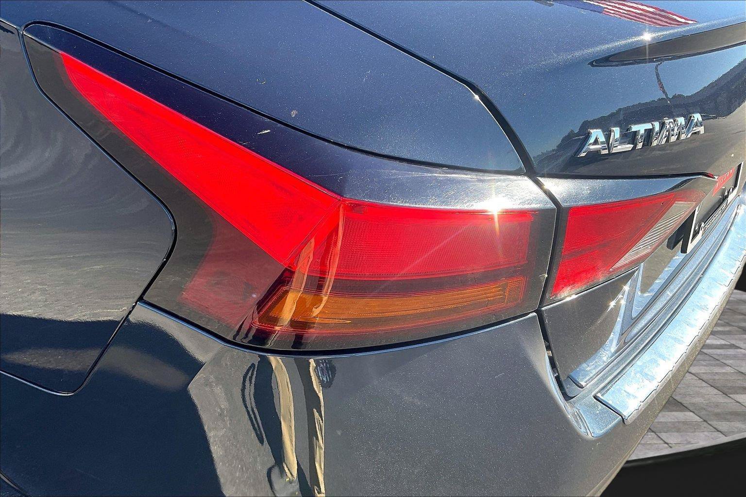 Certified 2022 Nissan Altima 2.5 SL AWD/4WD image 31