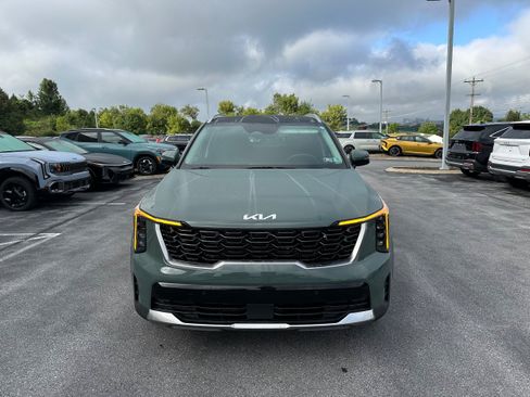 New 2026 Kia Sorento EX w/ EX Premium Package AWD/4WD image 2