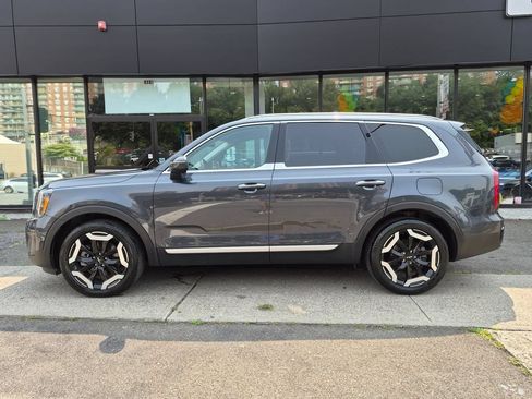 Used 2023 Kia Telluride S w/ S Sunroof Package AWD/4WD image 12