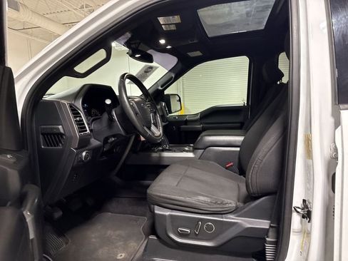 Used 2016 Ford F150 XLT w/ Equipment Group 302A Luxury AWD/4WD image 21