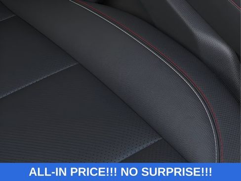 New 2026 Chevrolet Traverse Z71 w/ Enhanced Driving Package AWD/4WD image 15
