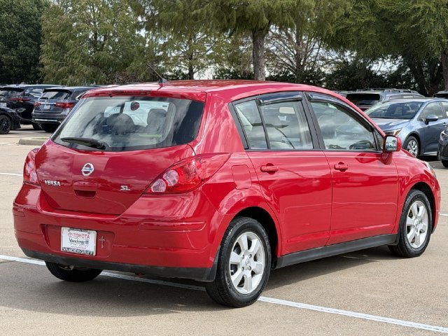 Used 2007 Nissan Versa Hatchback w/ Convenience Pkg FWD image 4