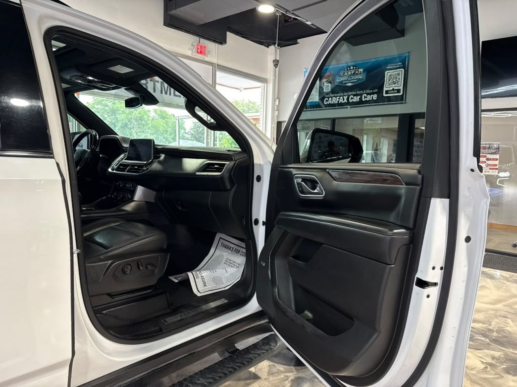 Used 2021 Chevrolet Suburban Z71 w/ Luxury Package AWD/4WD image 51