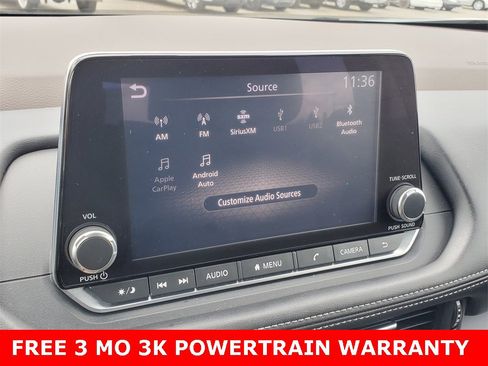 Used 2022 Nissan Rogue S image 18