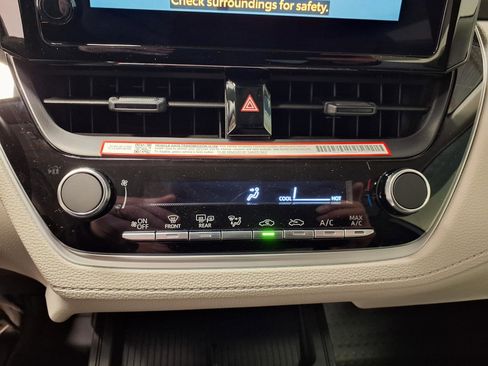 New 2026 Toyota Corolla Cross L image 14