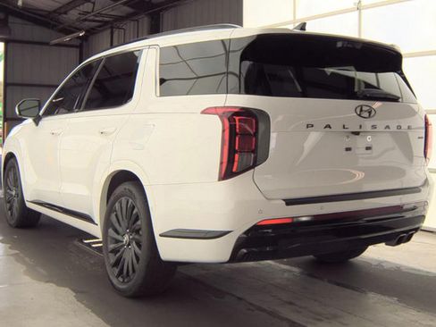 Used 2024 Hyundai Palisade Calligraphy AWD/4WD image 4