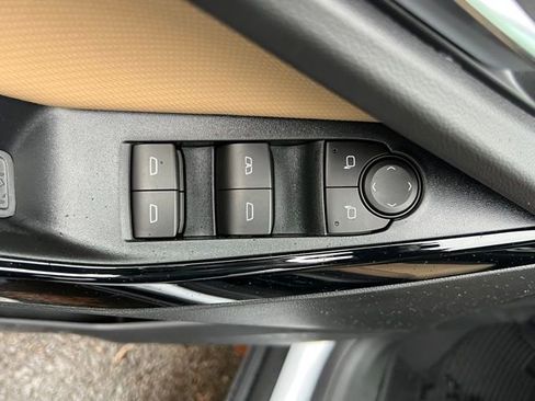 New 2026 Chevrolet Equinox ACTIV w/ Convenience Package III AWD/4WD image 16