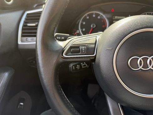 Used 2017 Audi Q5 3.0T Premium Plus w/ Technology Package image 34