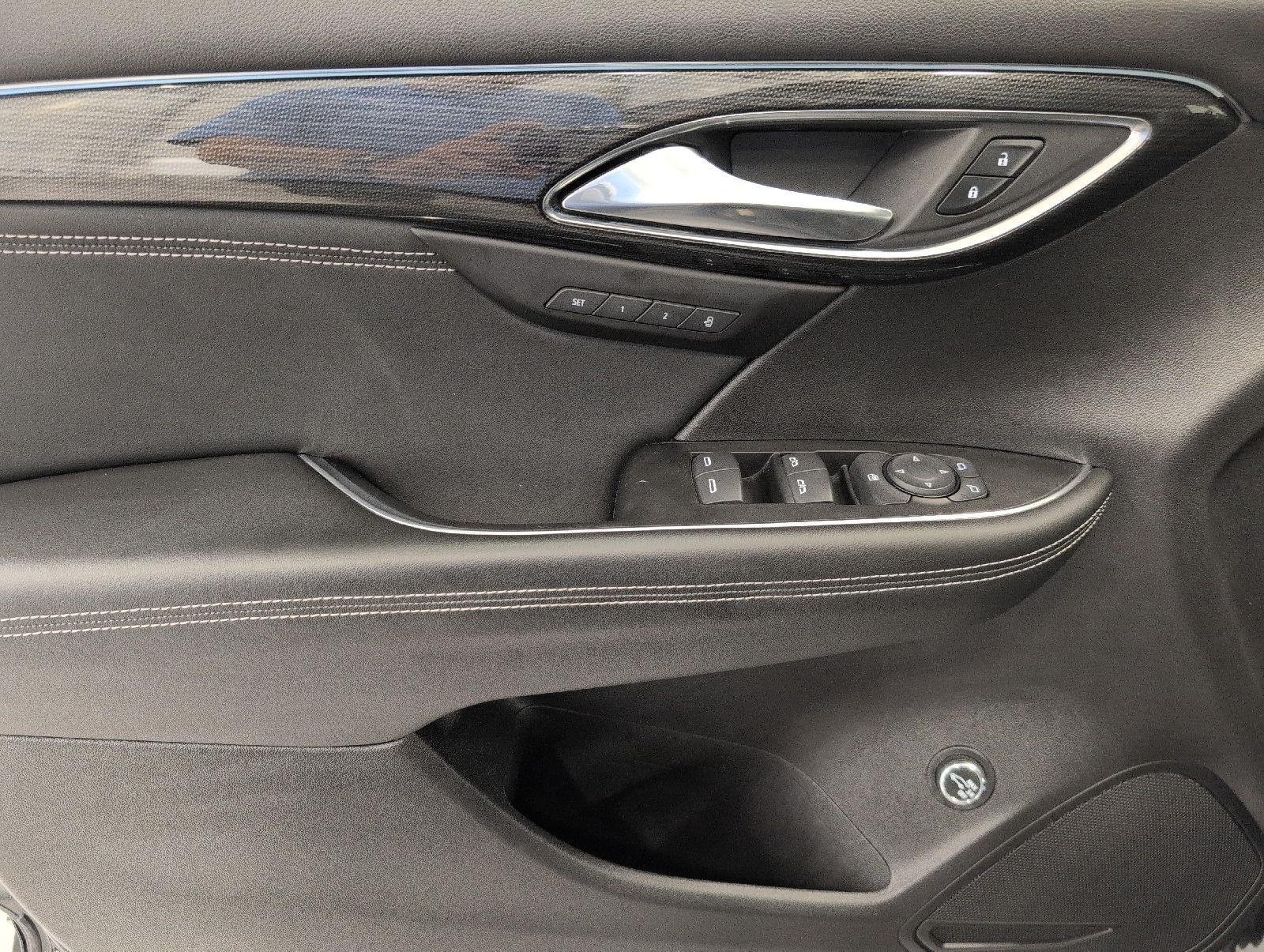 Used 2023 Buick Envision Essence w/ Sport Touring Package AWD/4WD image 26