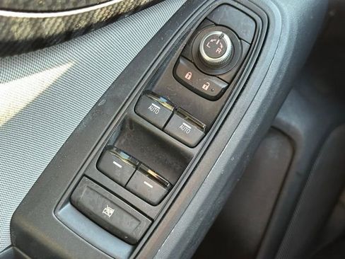 Used 2022 Subaru Crosstrek 2.0i Premium w/ Popular Package #4 image 24