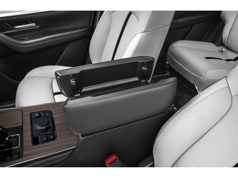 New 2026 MAZDA CX-90 Plug-In Hybrid w/ Preferred image 9