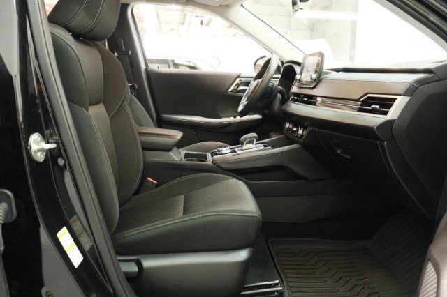 Used 2024 Mitsubishi Outlander ES FWD image 22