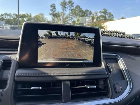 Used 2022 Chevrolet Tahoe Z71 w/ Max Trailering Package AWD/4WD image 18