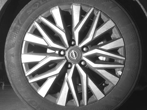 Used 2025 Nissan Altima 2.5 SV image 13