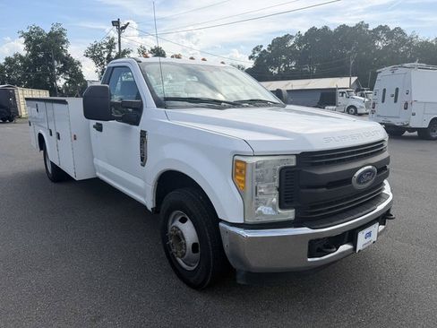 Used 2017 Ford F350 XL w/ XL Value Package RWD image 3