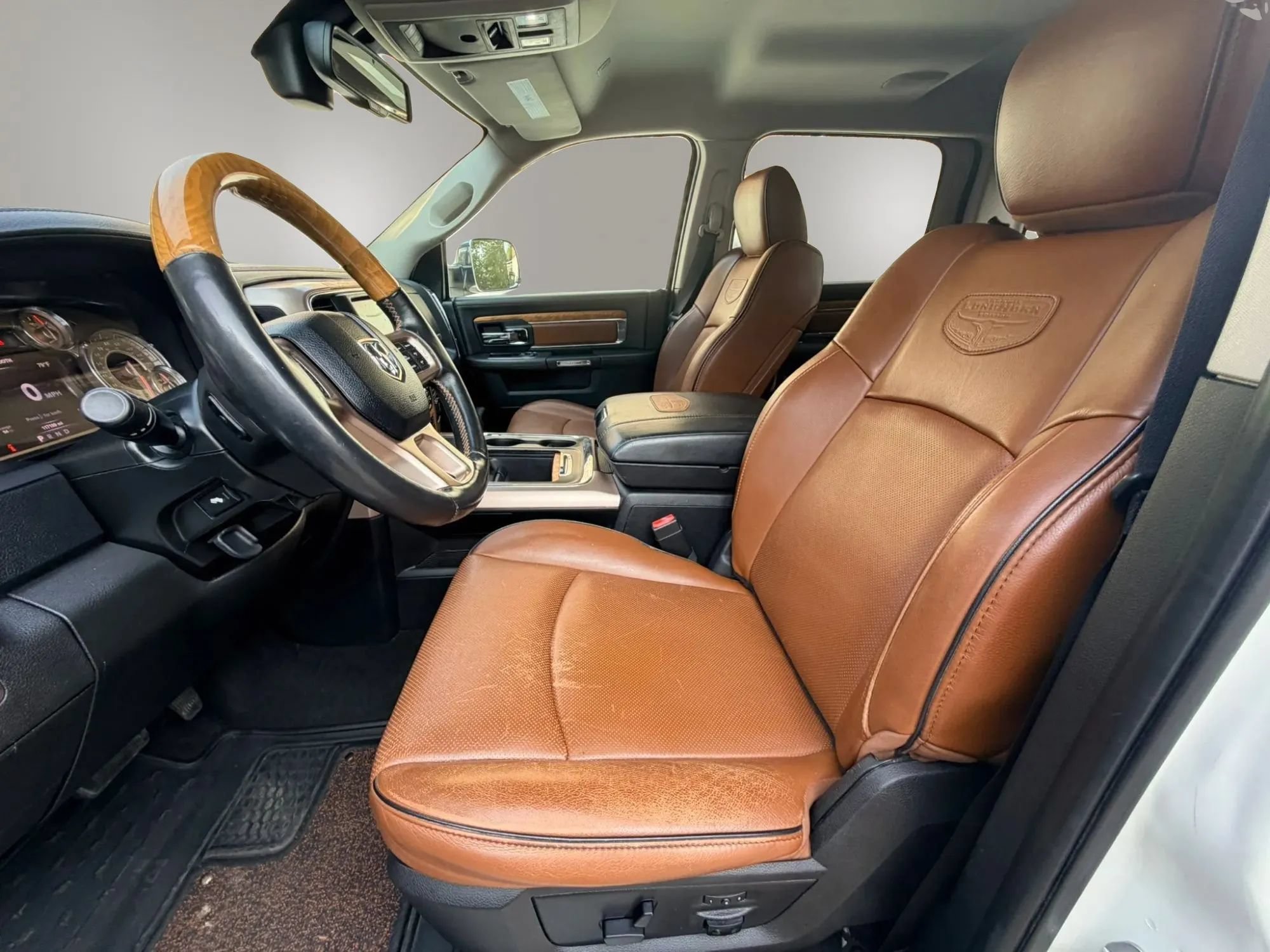 Used 2017 RAM 1500 Laramie Longhorn AWD/4WD image 28