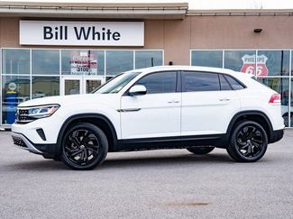 Used 2023 Volkswagen Atlas Cross Sport SE video 1