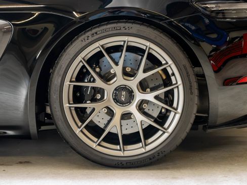 Certified 2025 Porsche 718 Boxster Spyder RS RWD image 22