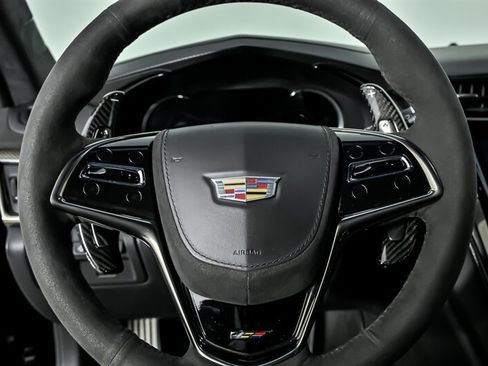 Used 2016 Cadillac CTS V w/ Luxury Package RWD image 27